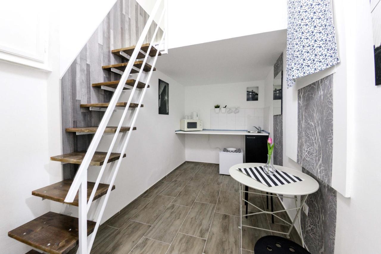 Rio'S Stylish Central Flats Budapeste Quarto foto
